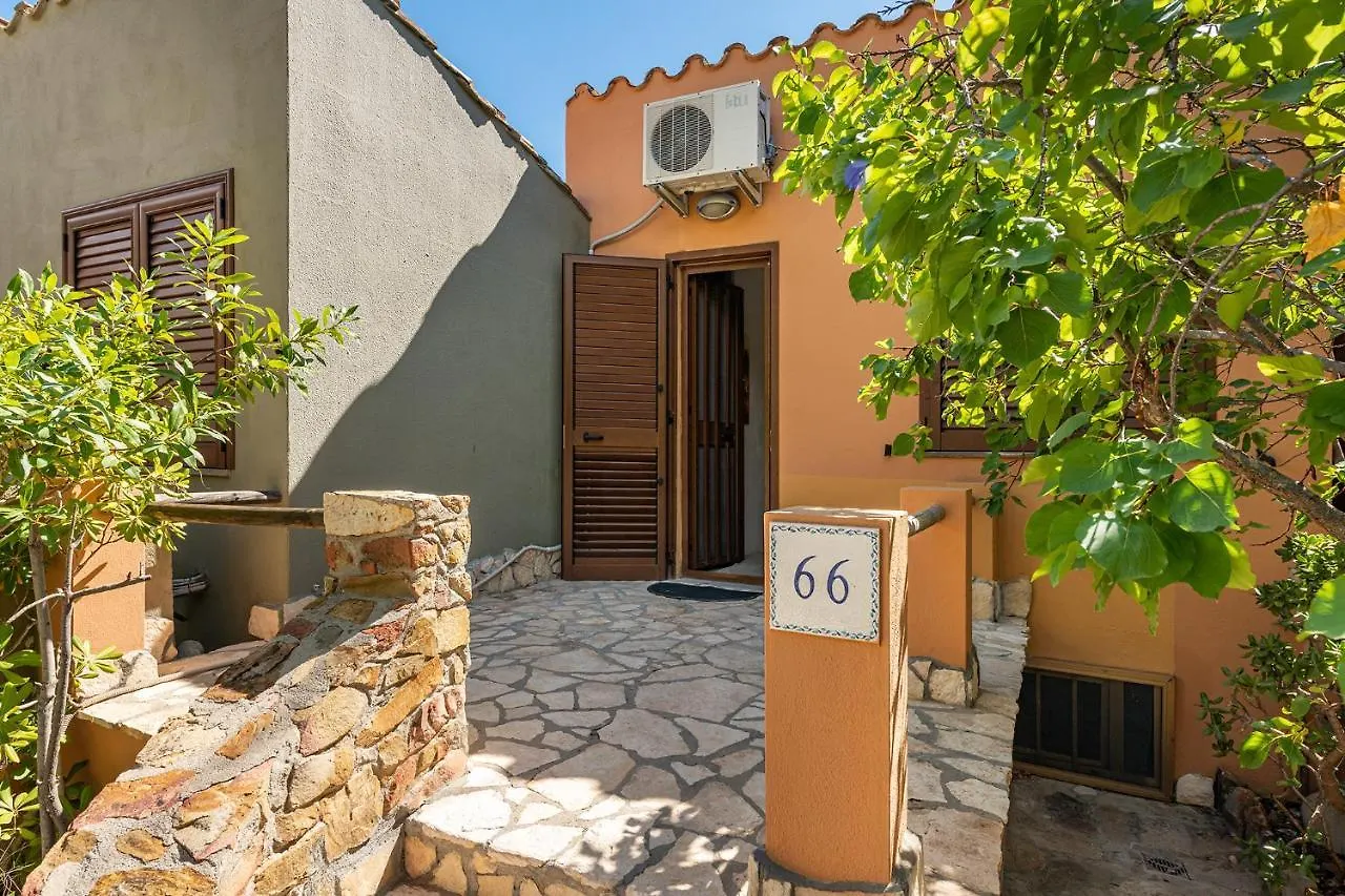 Domus Luna Apartment With Sea View Villasimius Dom wakacyjny